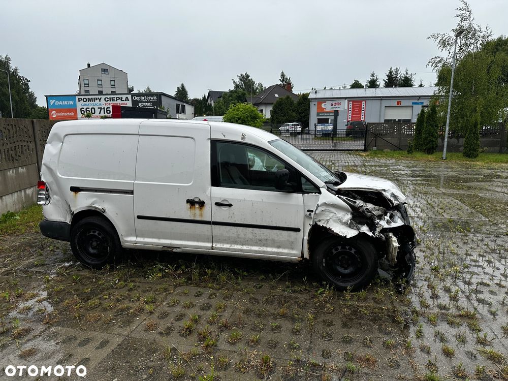 Volkswagen Caddy Maxi - 4