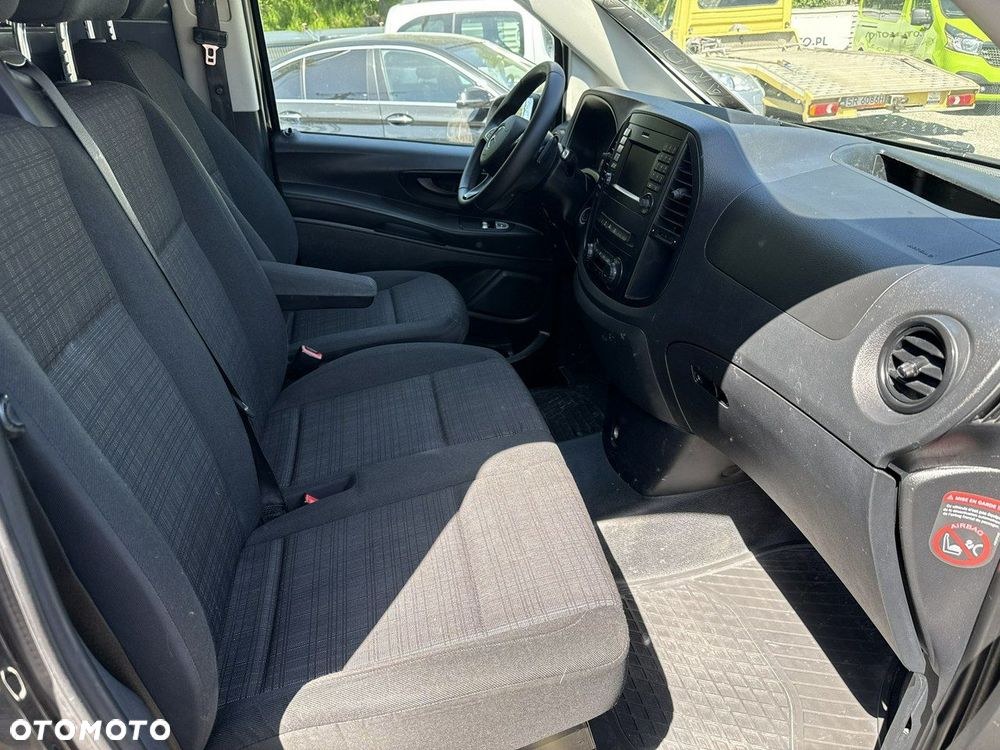 Mercedes-Benz Vito - 15