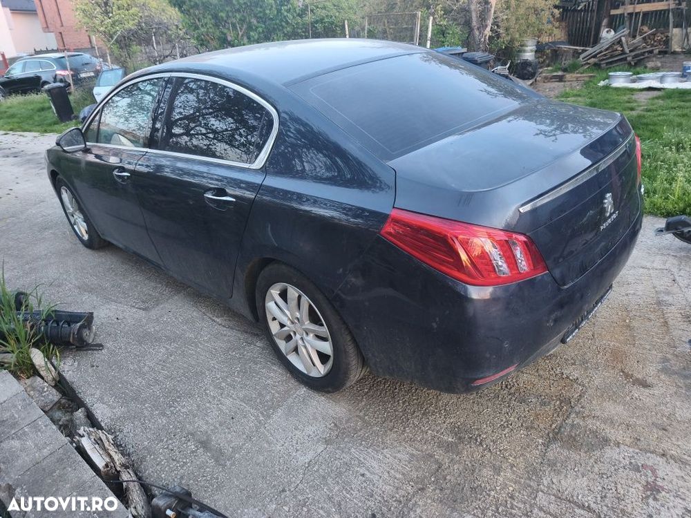 Bară spate Peugeot 508 sedane berlină KGN albastru  2012 - 3