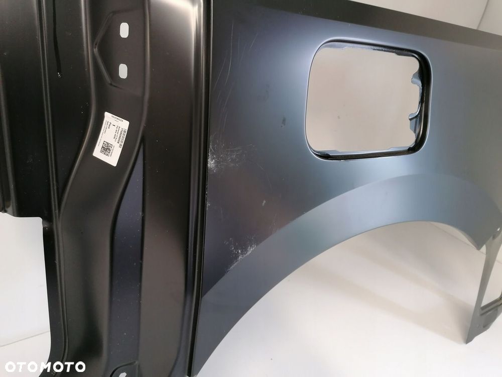 Błotnik lewy tył próg słupek poszycie VW T7 7T0 - 14