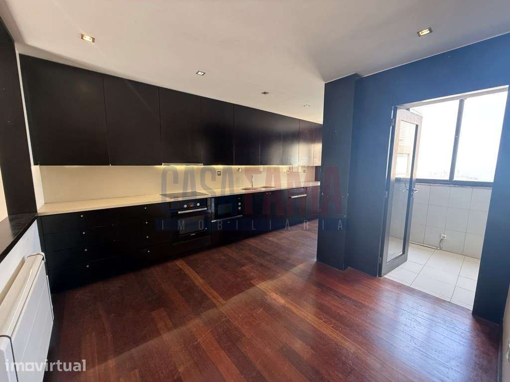 Apartamento T3 Duplex | Vistas de Mar | Póvoa de Varzim - Grande imagem: 4/33