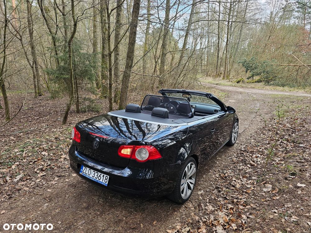 Volkswagen Eos 2.0 TDI DPF DSG Individual - 26