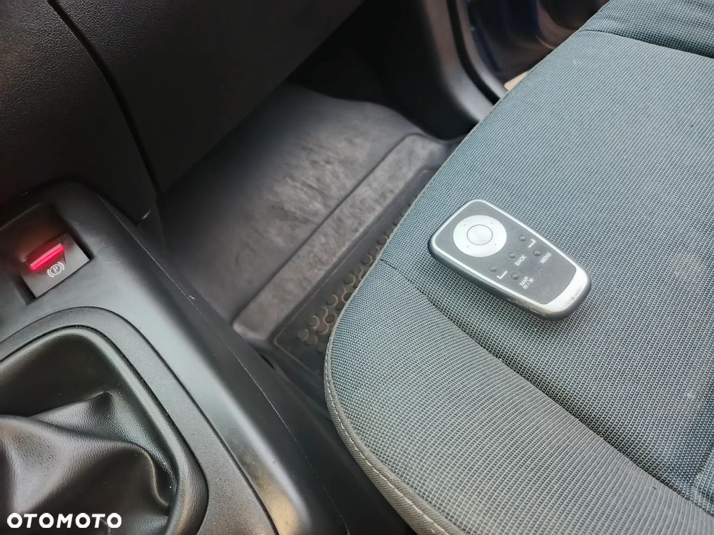 Renault Scenic 1.5 dCi Authentique - 10