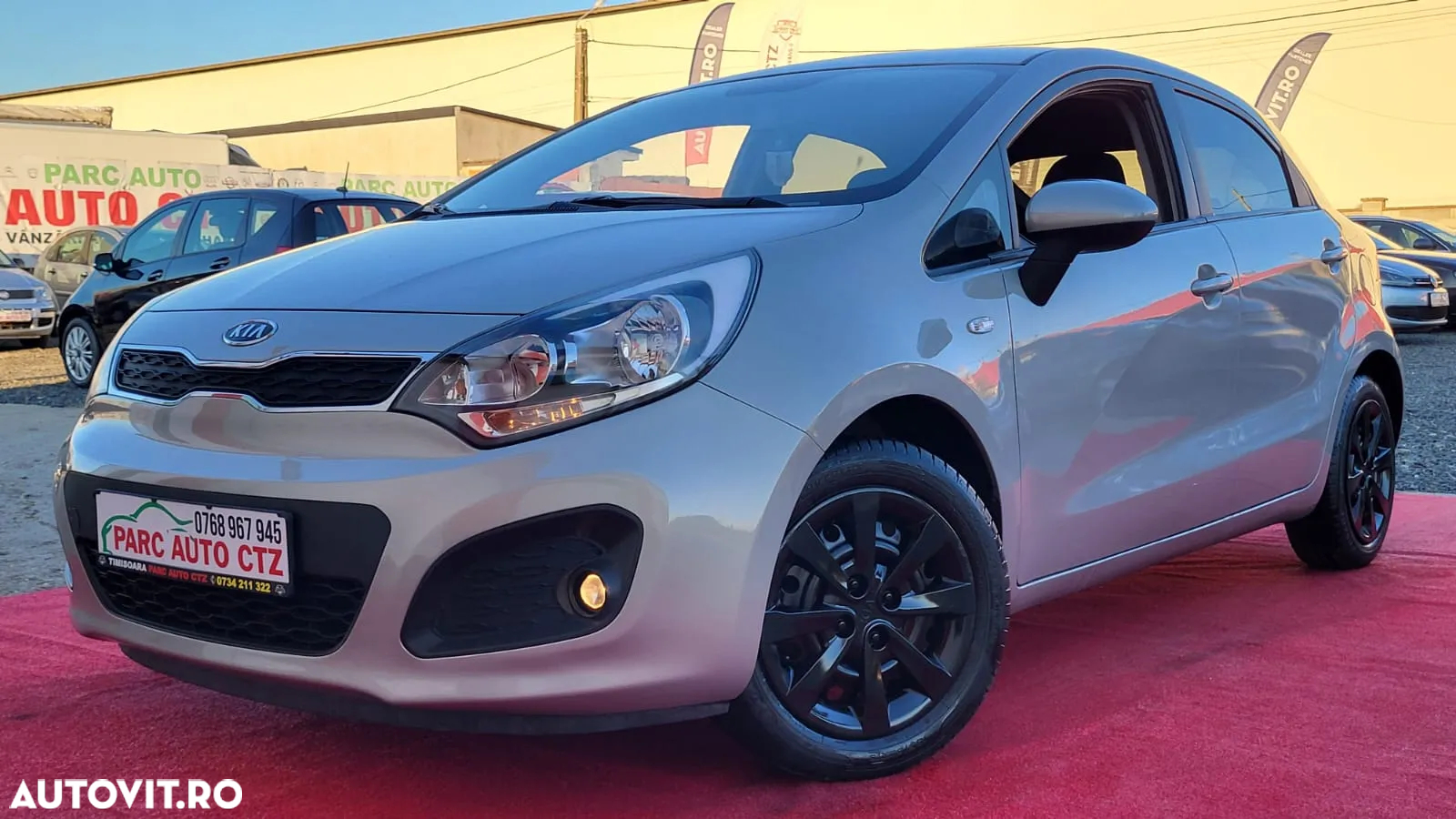 Kia Rio - 38