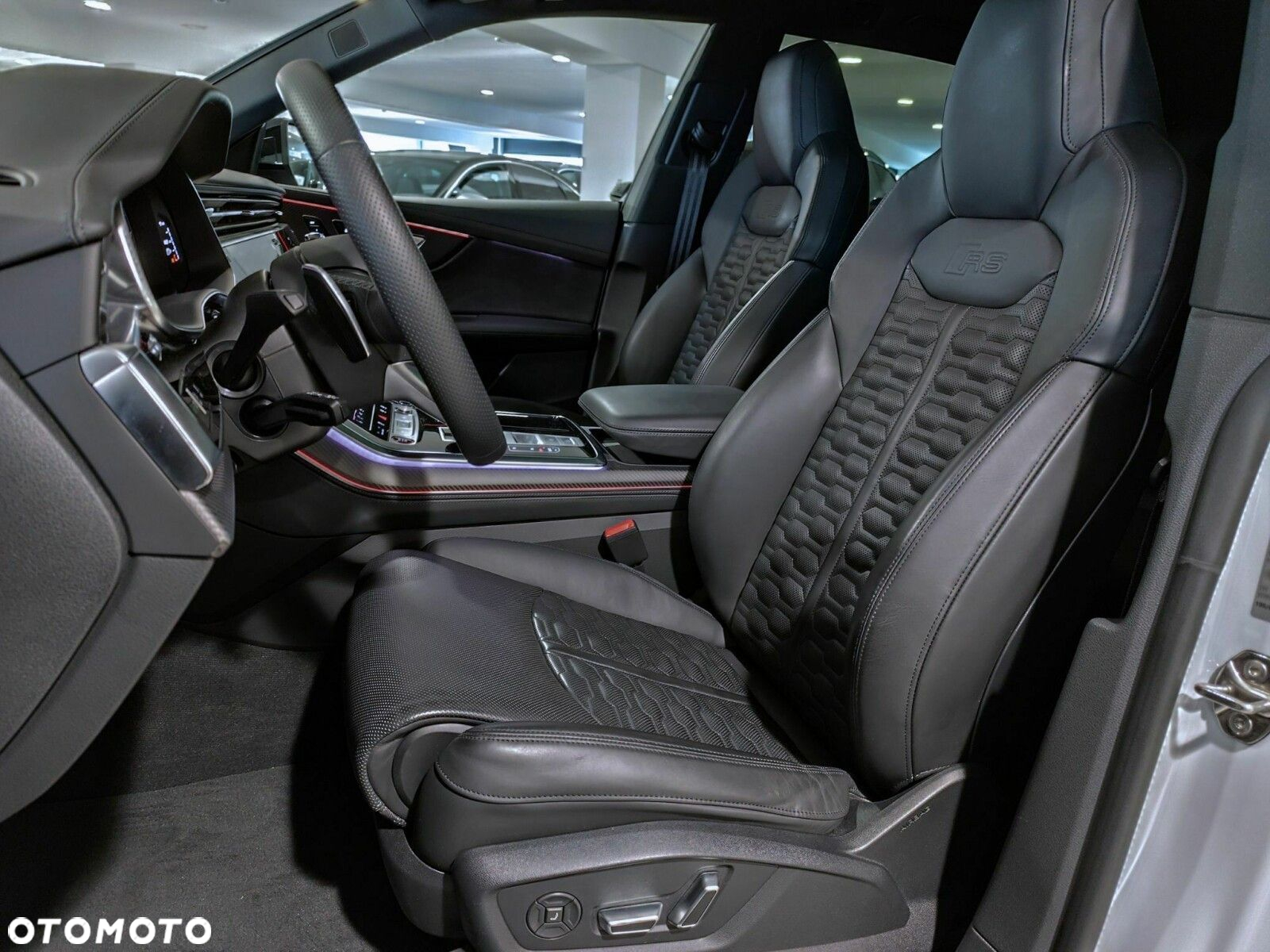 Audi RS Q8 - 19