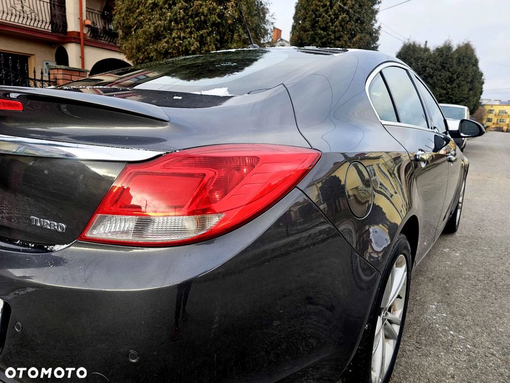 Opel Insignia 2.0 Turbo Cosmo - 4