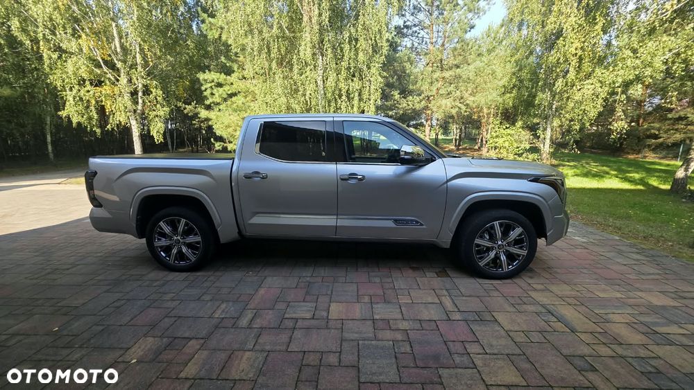 Toyota Tundra - 28