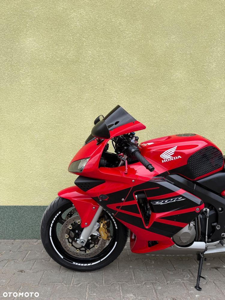 Honda CBR - 26
