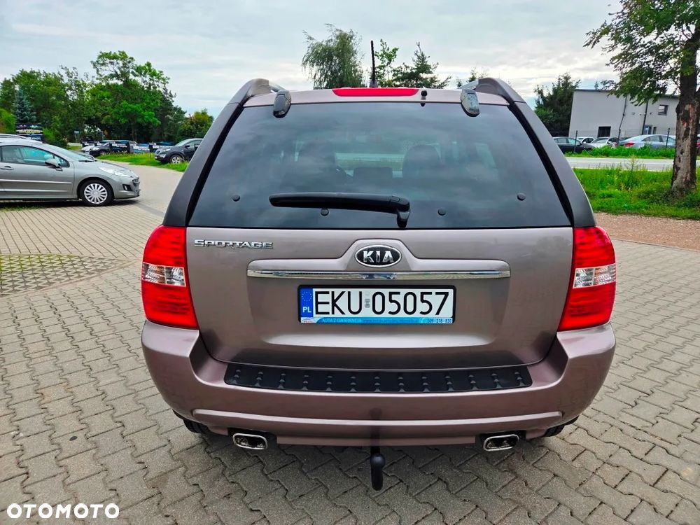 Kia Sportage 2.0 CRDI 2WD Cup - 12