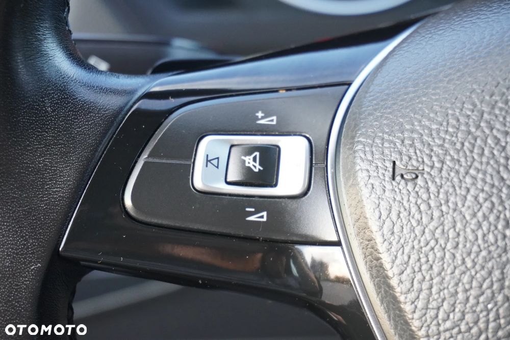 Volkswagen Tiguan 2.0 TDI SCR (BlueMotion Technology) DSG Highline - 29