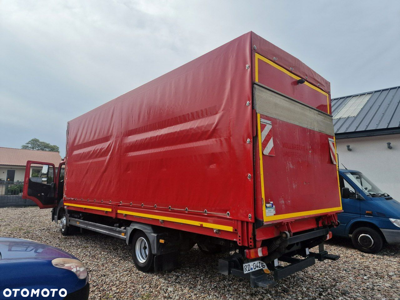 Mercedes-Benz ATEGO 823 - 24