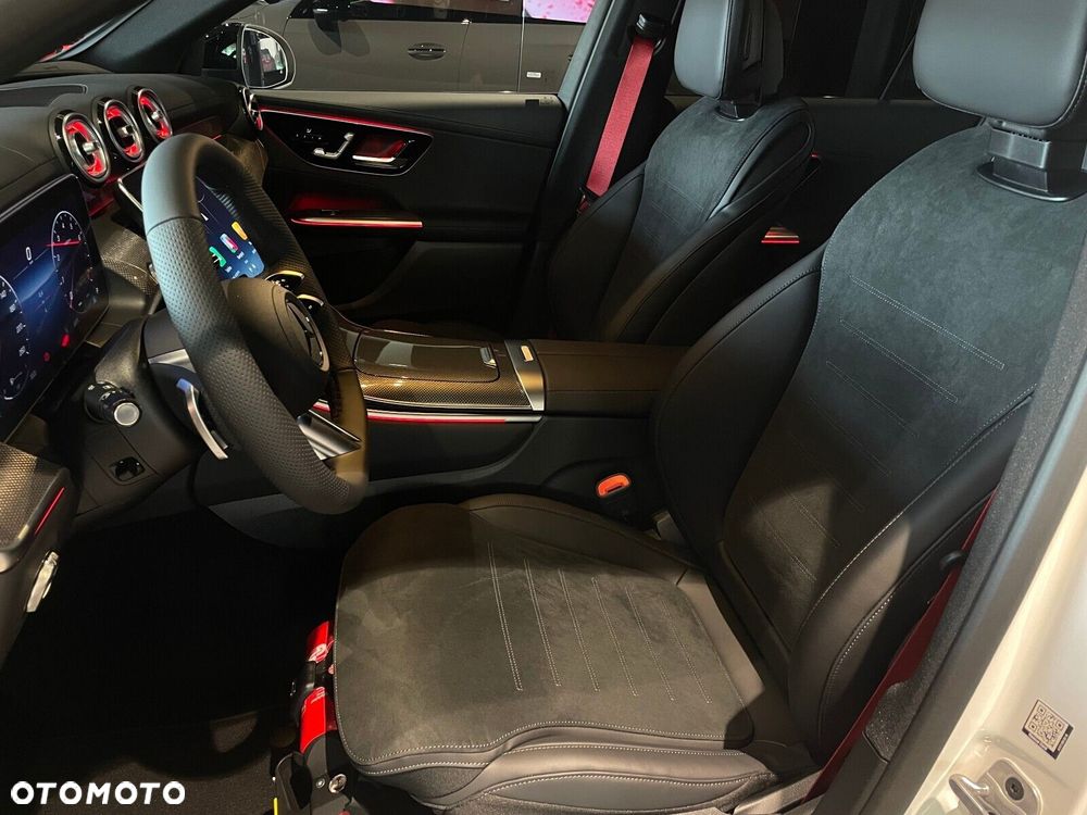 Mercedes-Benz GLC - 12