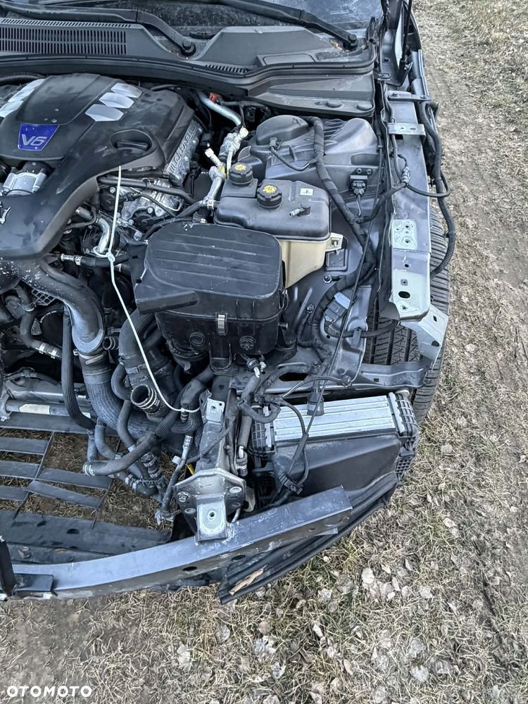 Maserati Quattroporte GranSport S - 25