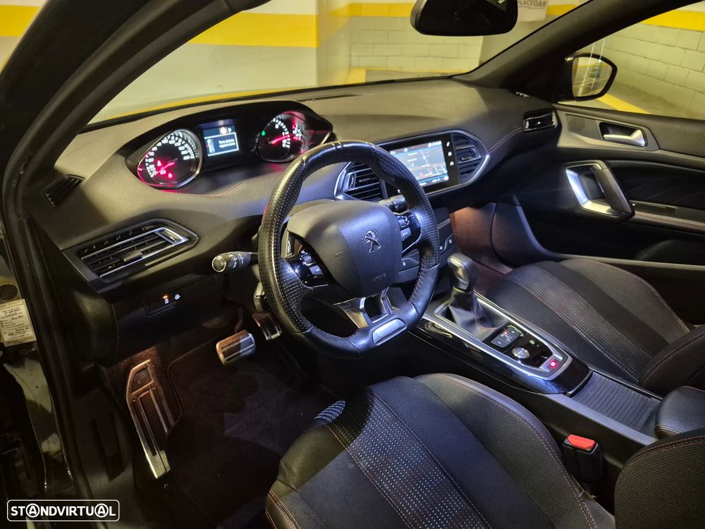 Peugeot 308 SW BlueHDi 120 EAT6 Stop & Start GT-Line Edition - 30