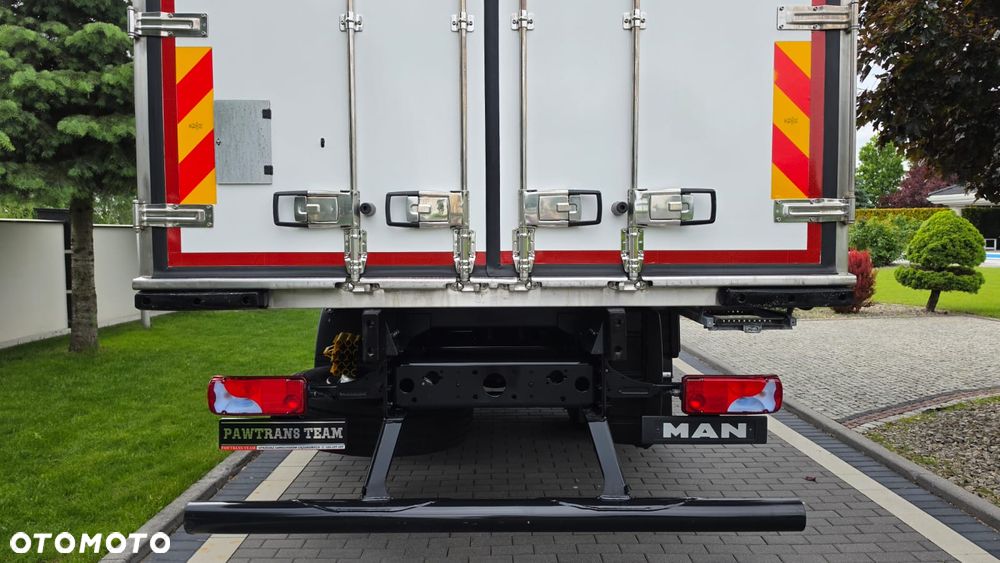 MAN MAN///TGM///18 290///2023/// 18000KG///8.20///20 EUROPALETY/// CHŁODNIA///THERMO KING///DRUKARKA/// - 10