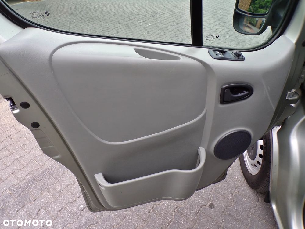 Renault Trafic L2H1 Komfort - 17