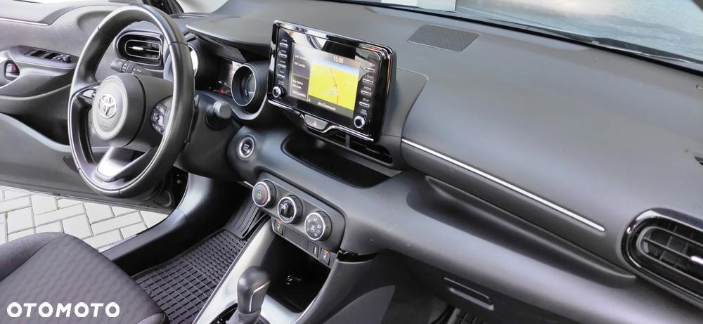 Toyota Yaris ver-1-5-comfort-cvt - 21