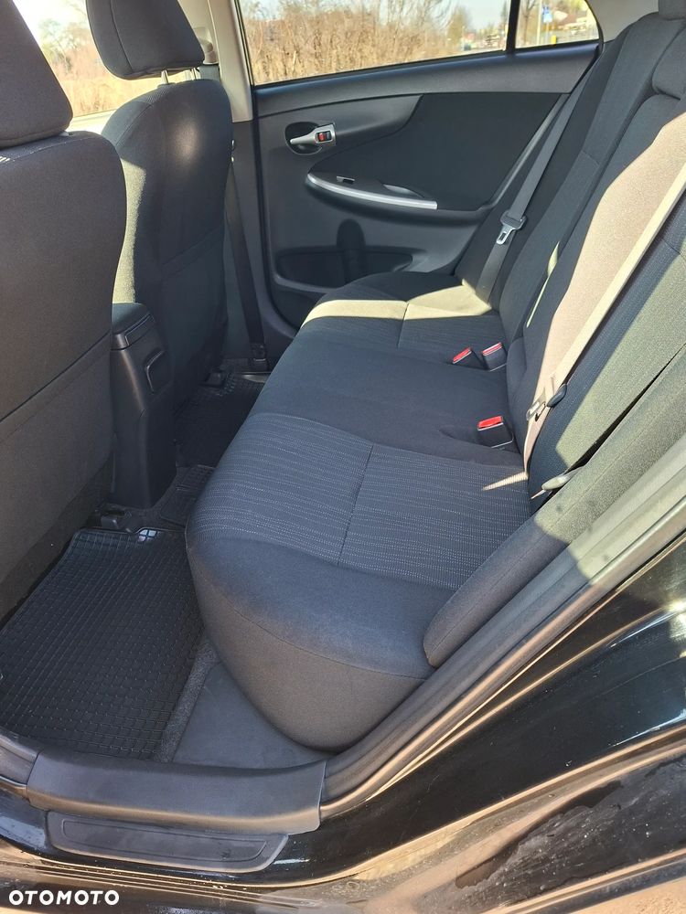 Toyota Corolla 1.6 VVT-i Luna - 14