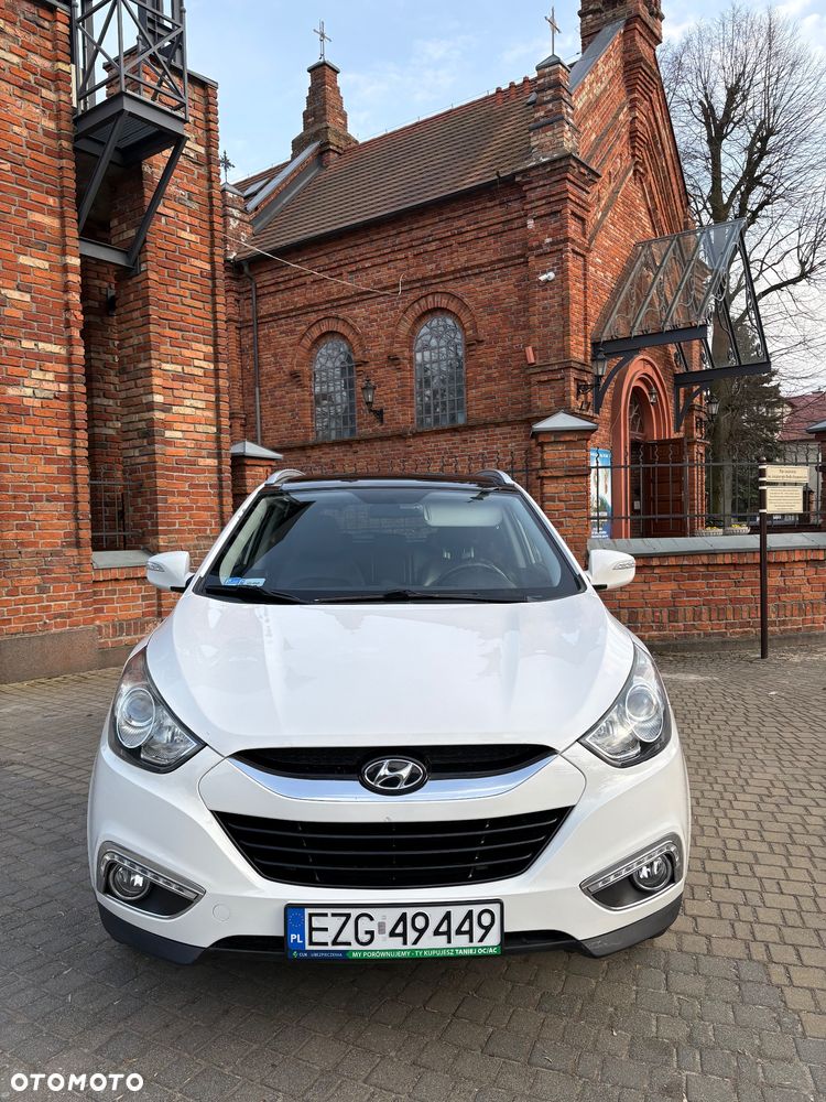 Hyundai ix35 2.0 4WD Automatik Premium - 2