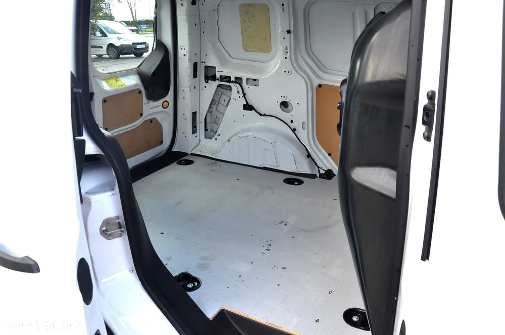 Ford Connect - 25