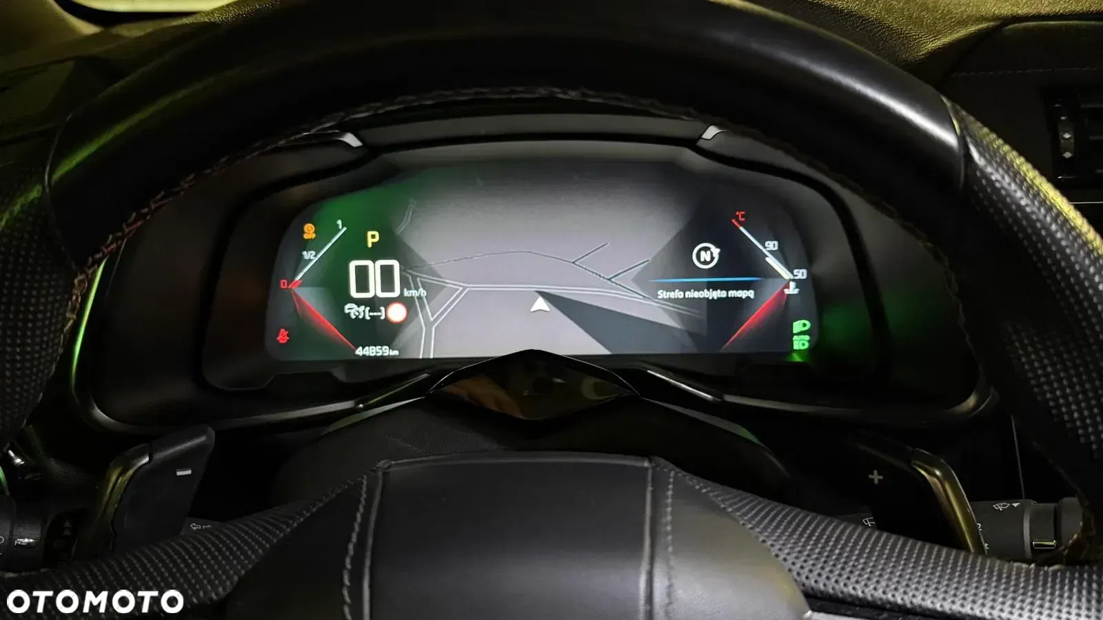 DS Automobiles DS 7 Crossback 1.6 PureTech Performance Line + - 32