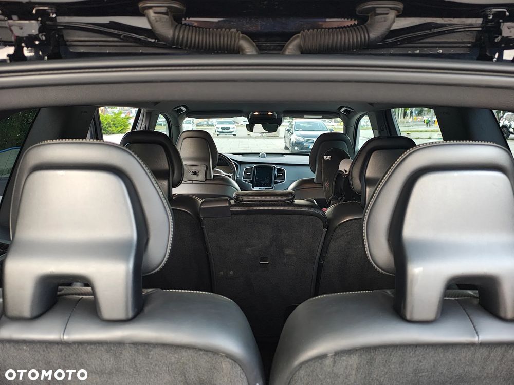 Volvo XC 90 D5 AWD R-Design 7os - 18