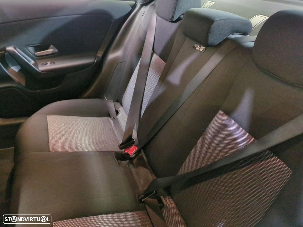 Mercedes-Benz CLA 180 d Style Plus Aut. - 9