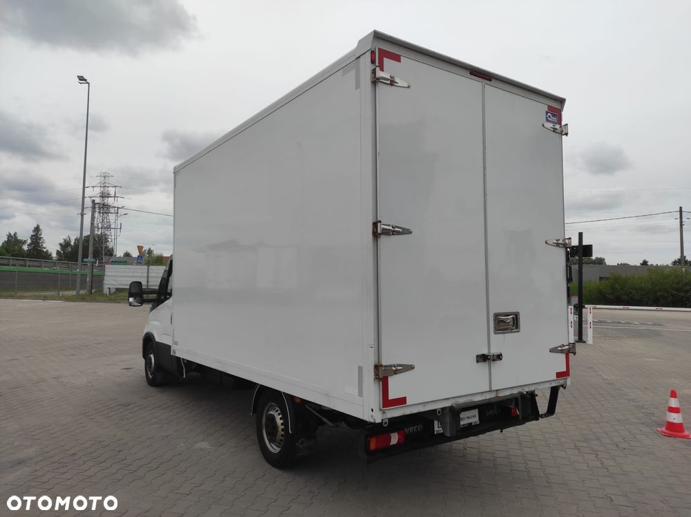 Iveco DAILY 35S14 - 8