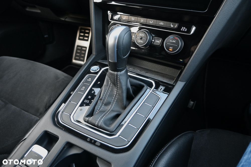 Volkswagen Arteon 2.0 TSI DSG R-Line Edition - 16