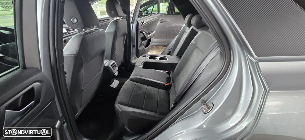 VW T-Roc 2.0 TDI R-Line DSG - 27