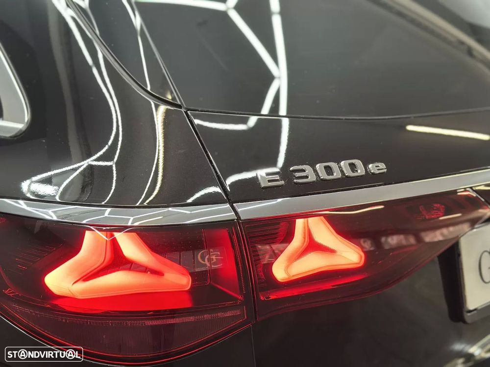 Mercedes-Benz E 300 e Exclusive Line - 9
