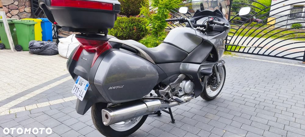 Honda Deauville - 4