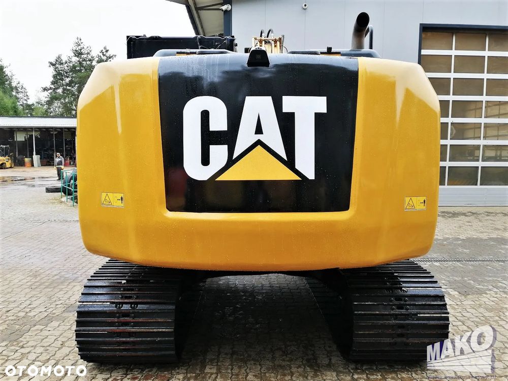 Caterpillar 312E - 4