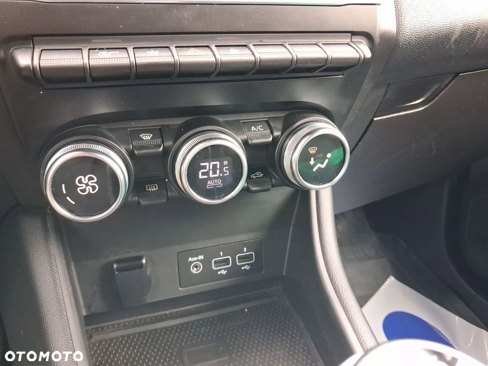 Renault Captur TCe 100 INTENS - 21