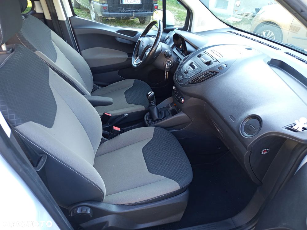 Ford Tourneo Courier 1.0 EcoBoost Ambiente - 5