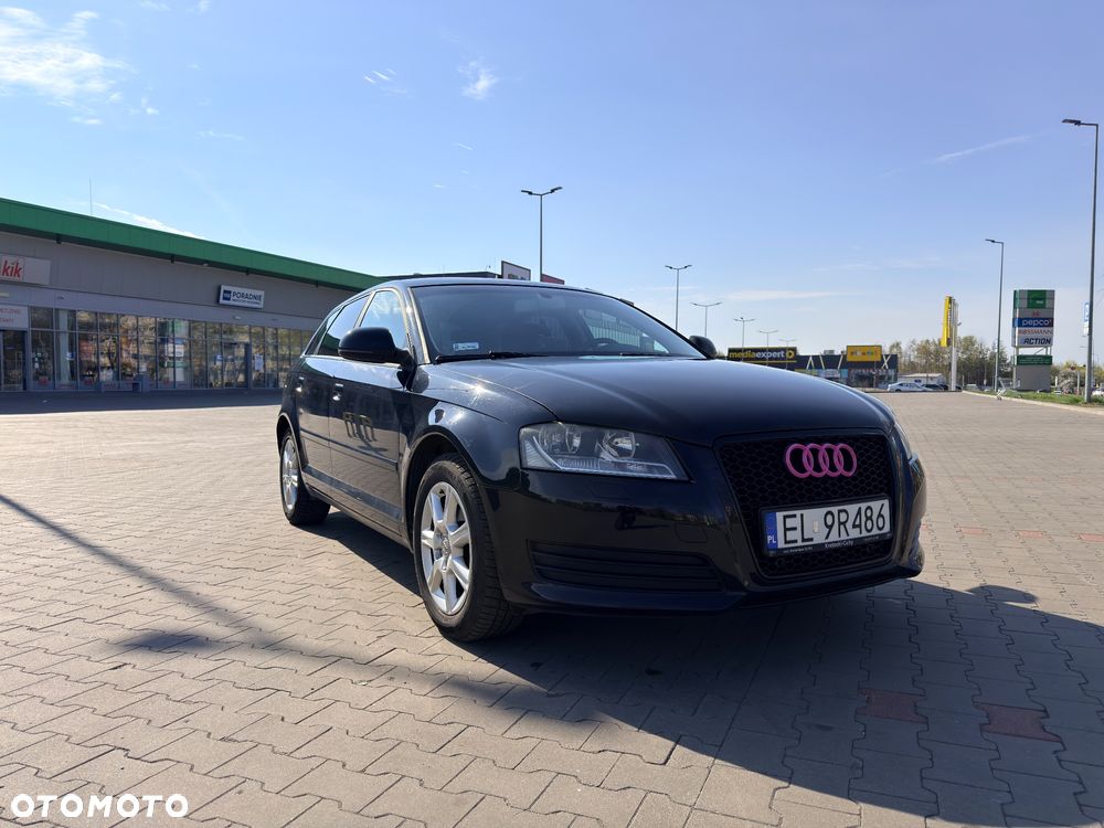 Audi A3 Sportback - 3
