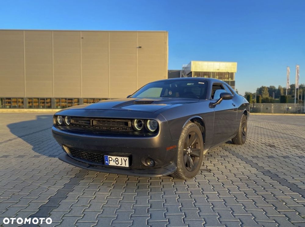 Dodge Challenger Automatik SXT Plus - 1