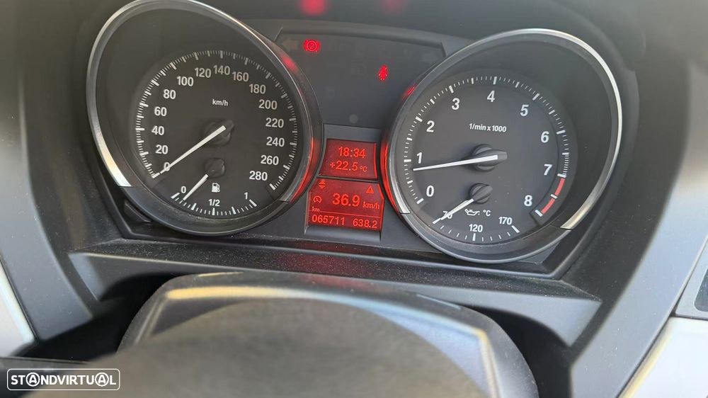 BMW Z4 sDrive18i - 11
