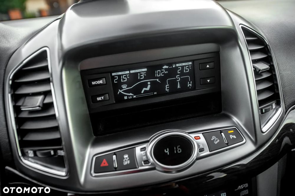 Chevrolet Captiva 2.4 AWD Automatik LT+ - 27