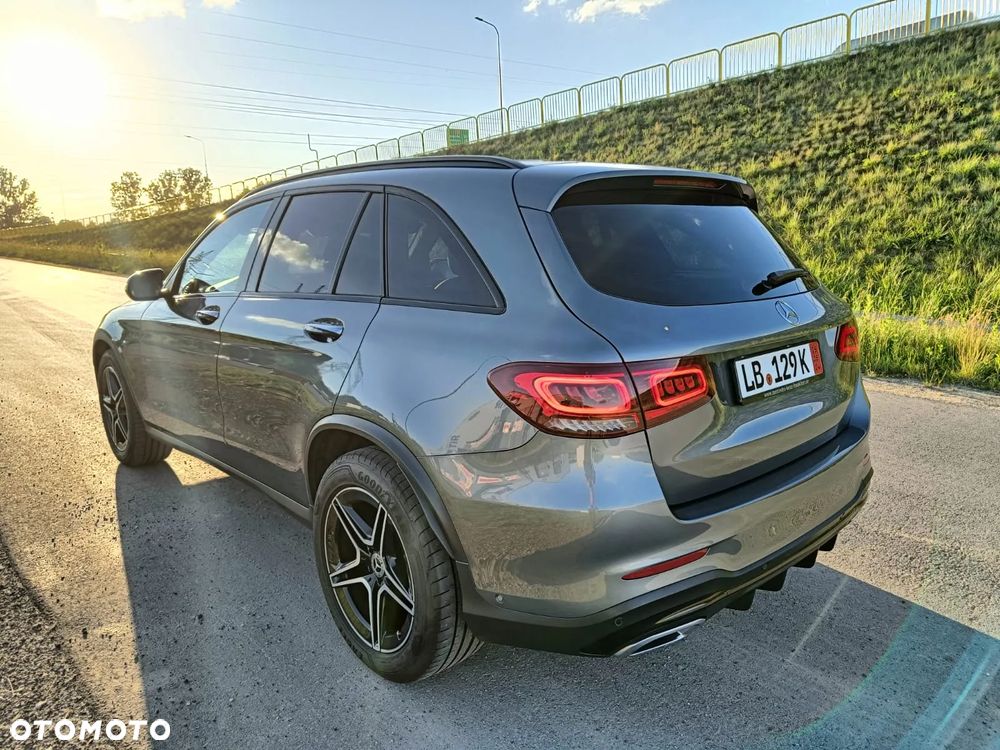 Mercedes-Benz GLC 220 d 4Matic 9G-TRONIC AMG Line - 7