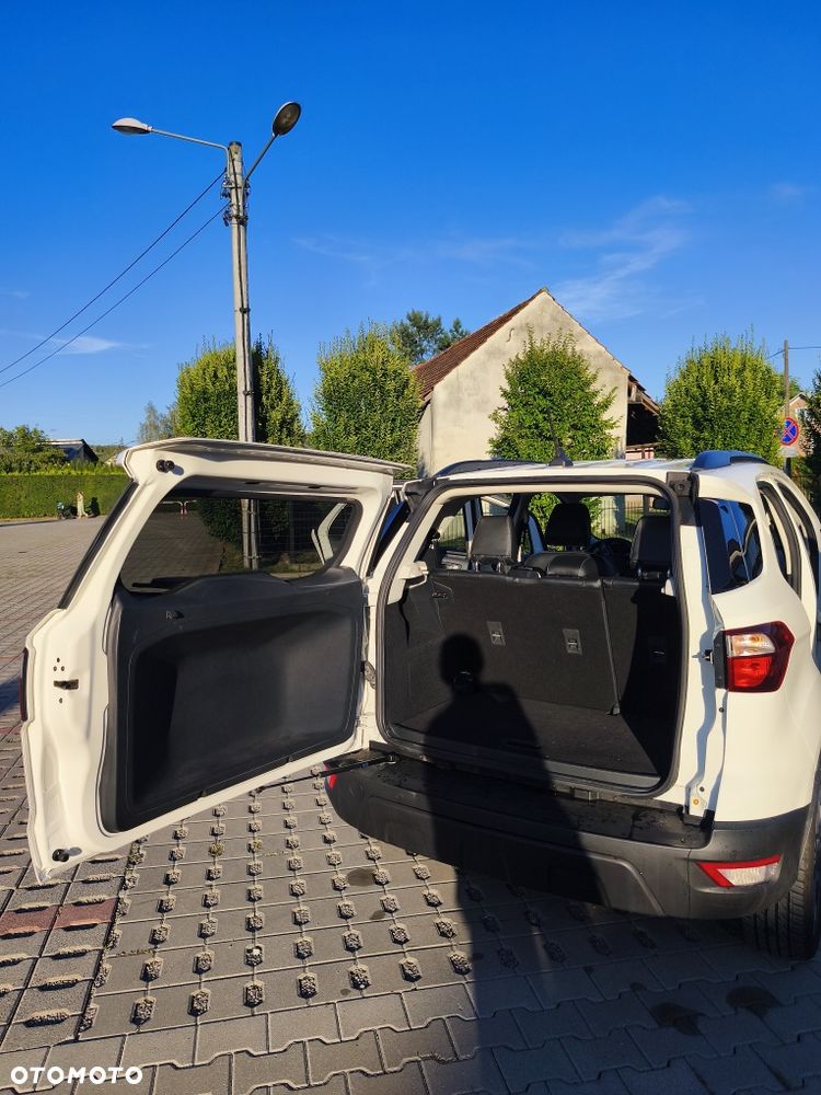 Ford EcoSport - 6