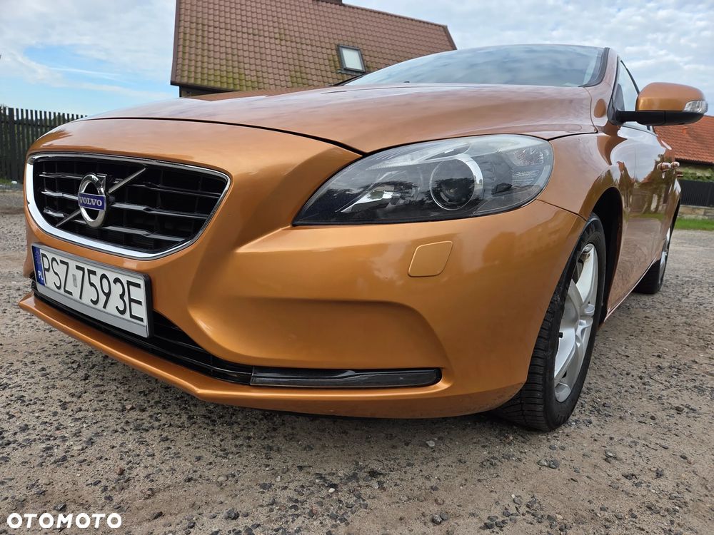 Volvo V40 T2 You - 29