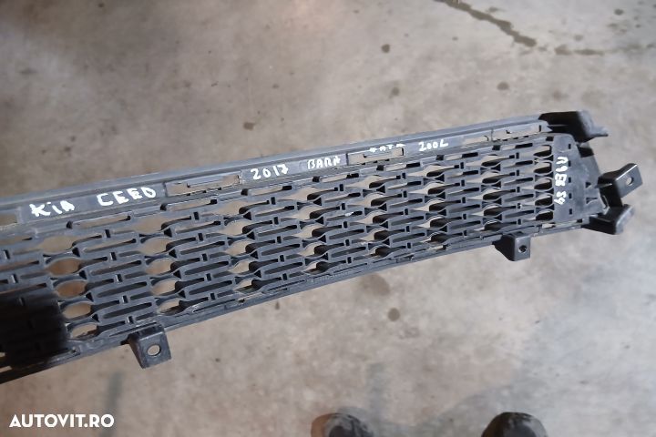 Grila bara fata centru 86560-A2600 A2865-60600 86560-A2600 A2865-6060 - 3