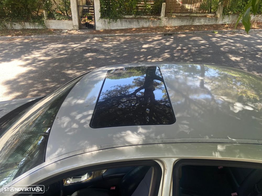 Mercedes-Benz E 200 K Avantgarde Aut. - 3