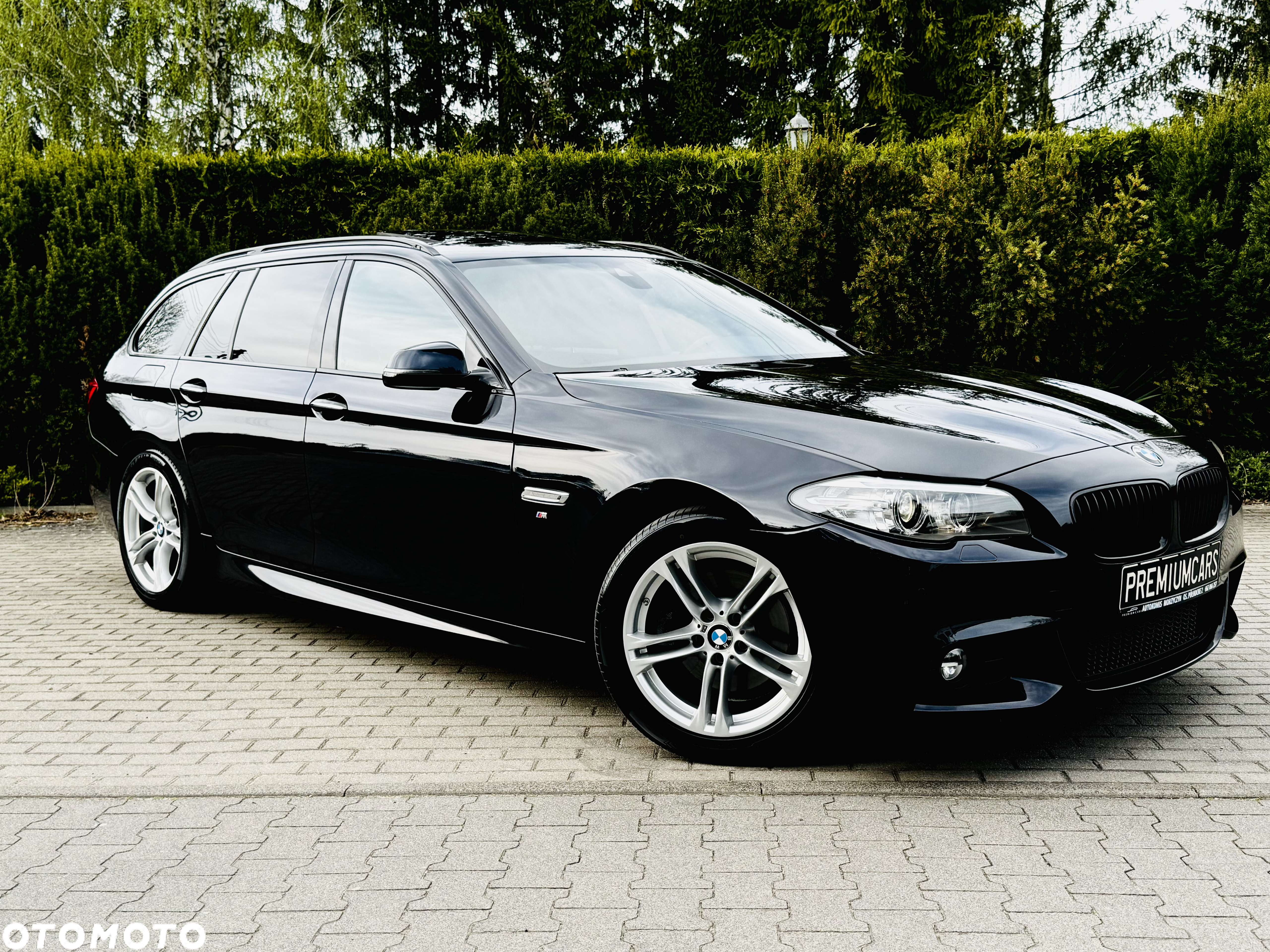 BMW Seria 5 520d Touring M Sport Edition - 10