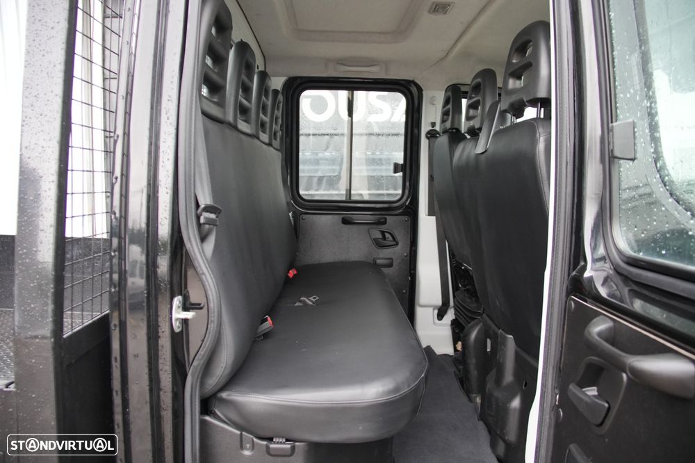Iveco Daily Automática 7Lugares 2.3td HI-Matic 160cv 35-160 - 11