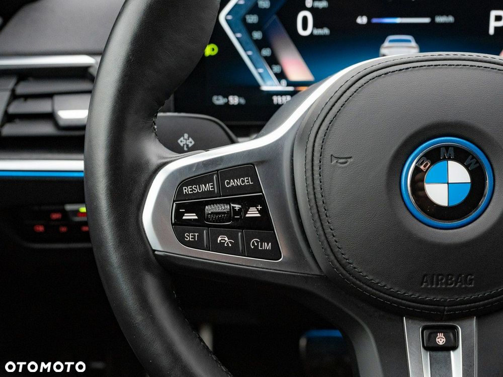 BMW i4 80.7kWh eDrive 40 M Sport - 17