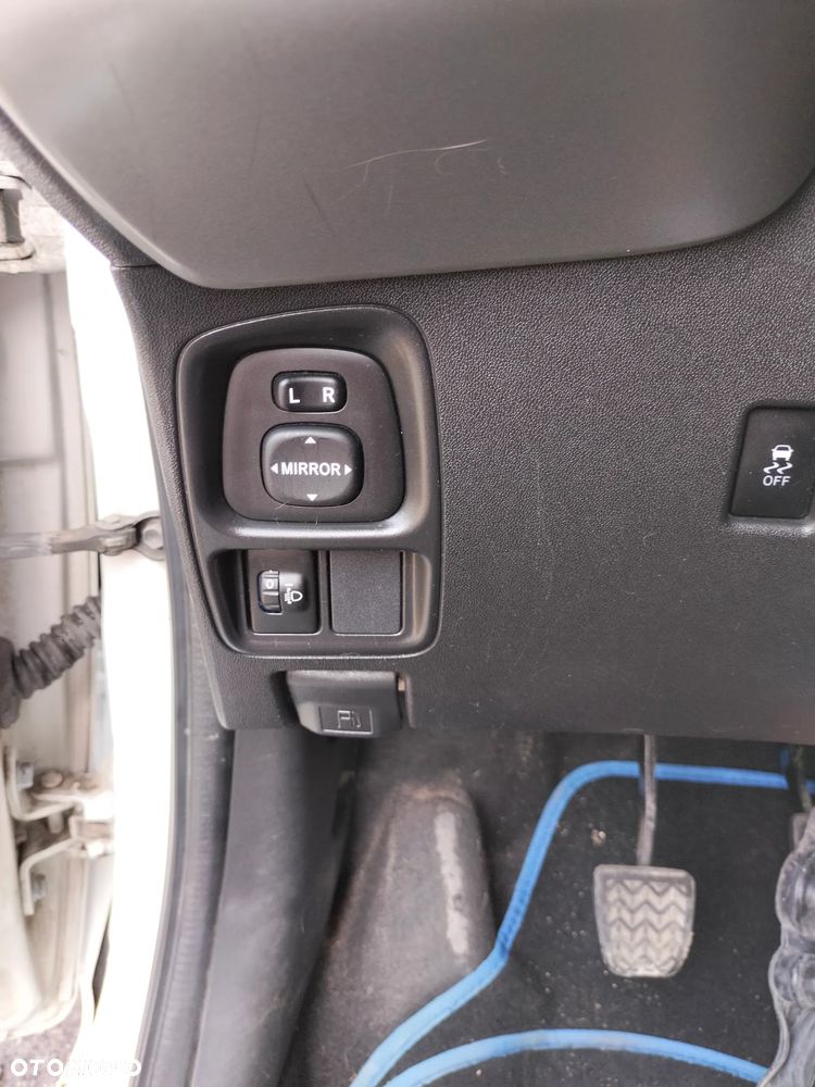 Toyota Aygo x-clusiv - 23