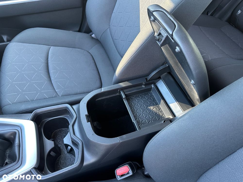 Toyota RAV4 - 28