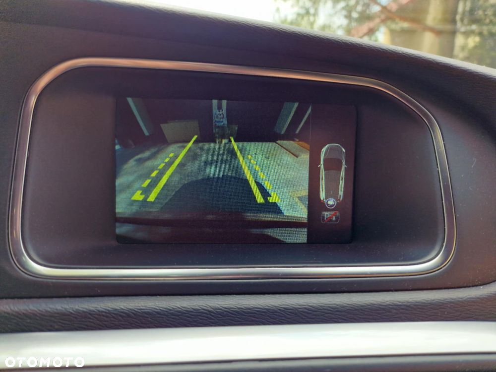 Volvo V40 T3 Drive-E Summum - 24